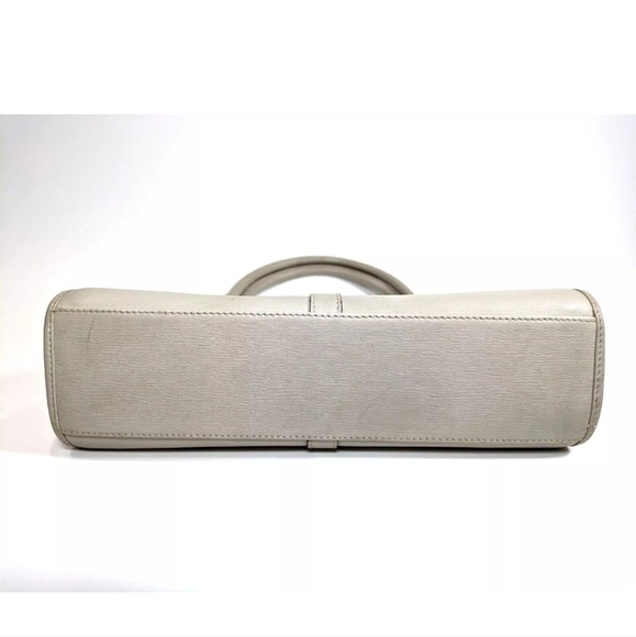 GUCCI Gray Jackie Hand Bag with Piston Lock Accent! - Picture 7 of 15